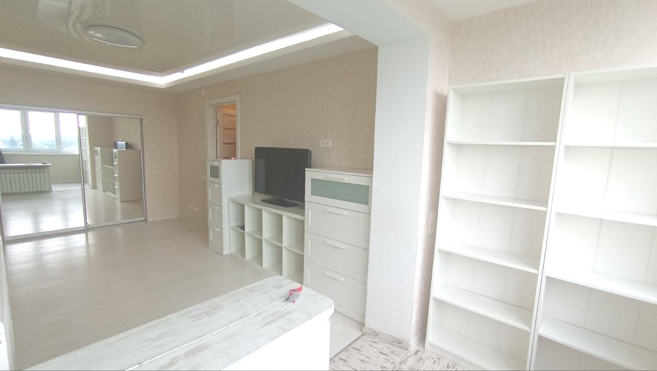Продажа 1-комнатной квартиры 35 м², Зерновая ул., 28