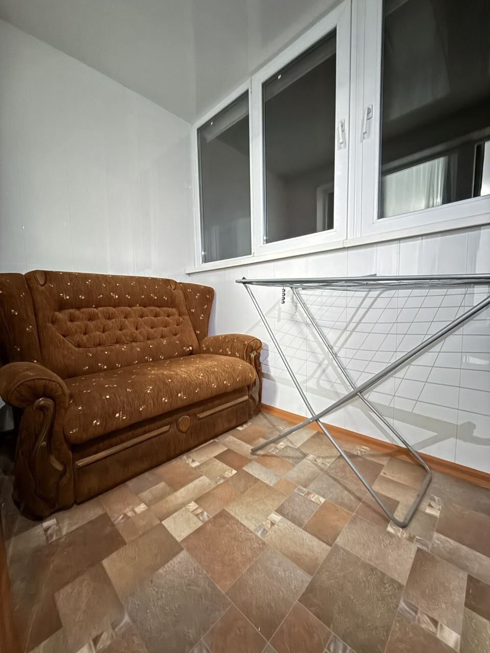 Продажа 3-комнатной квартиры 69 м², Товарищеская ул., 64А