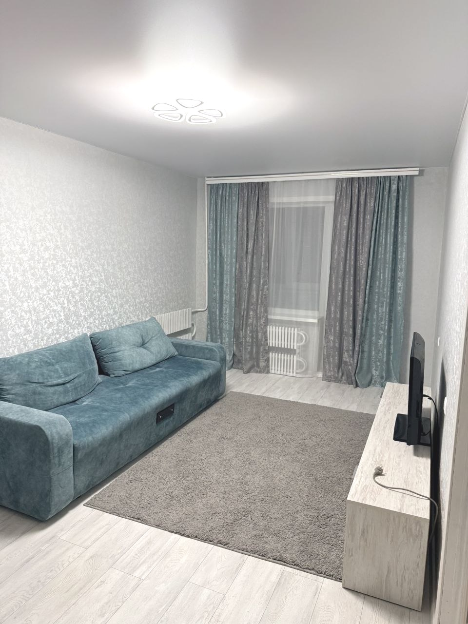 Продажа 3-комнатной квартиры 69 м², Товарищеская ул., 64А