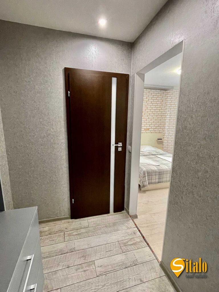 Продажа 2-комнатной квартиры 67 м², Драгоманова ул., 2А