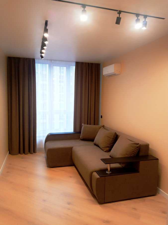 Аренда 1-комнатной квартиры 34 м², Богуславська, 2