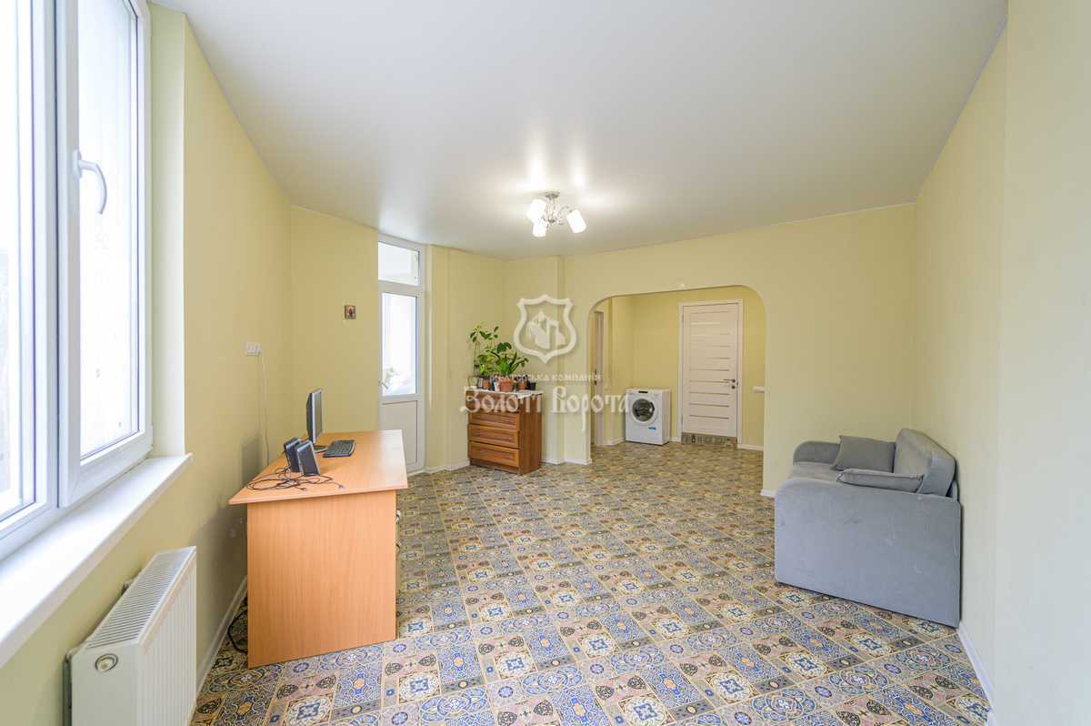Продажа 1-комнатной квартиры 38 м², Светлая ул., 3д