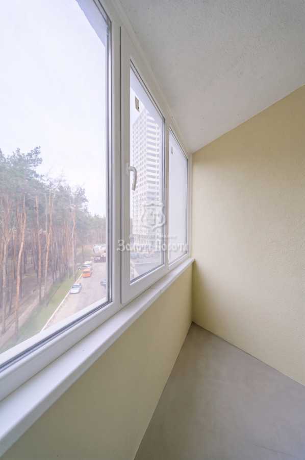 Продажа 1-комнатной квартиры 38 м², Светлая ул., 3д