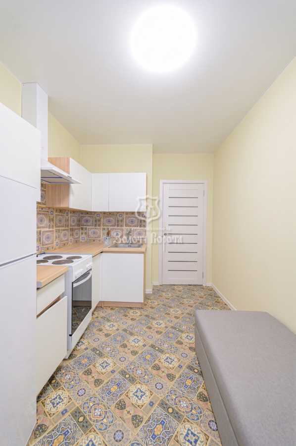 Продажа 1-комнатной квартиры 38 м², Светлая ул., 3д