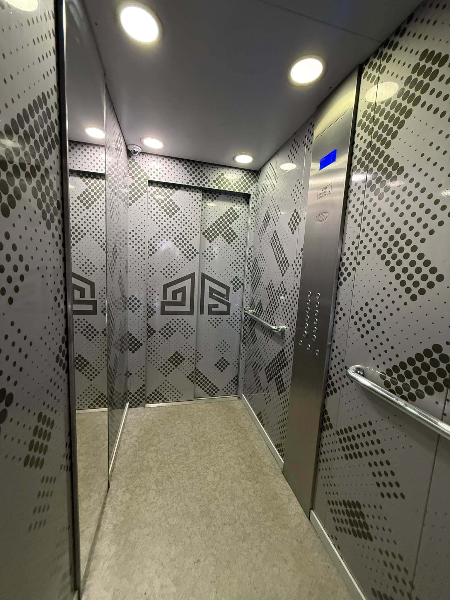 Продажа 3-комнатной квартиры 90 м²