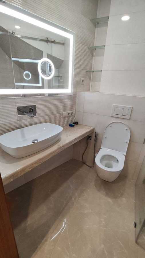 Аренда 2-комнатной квартиры 145 м², Пекарская ул.