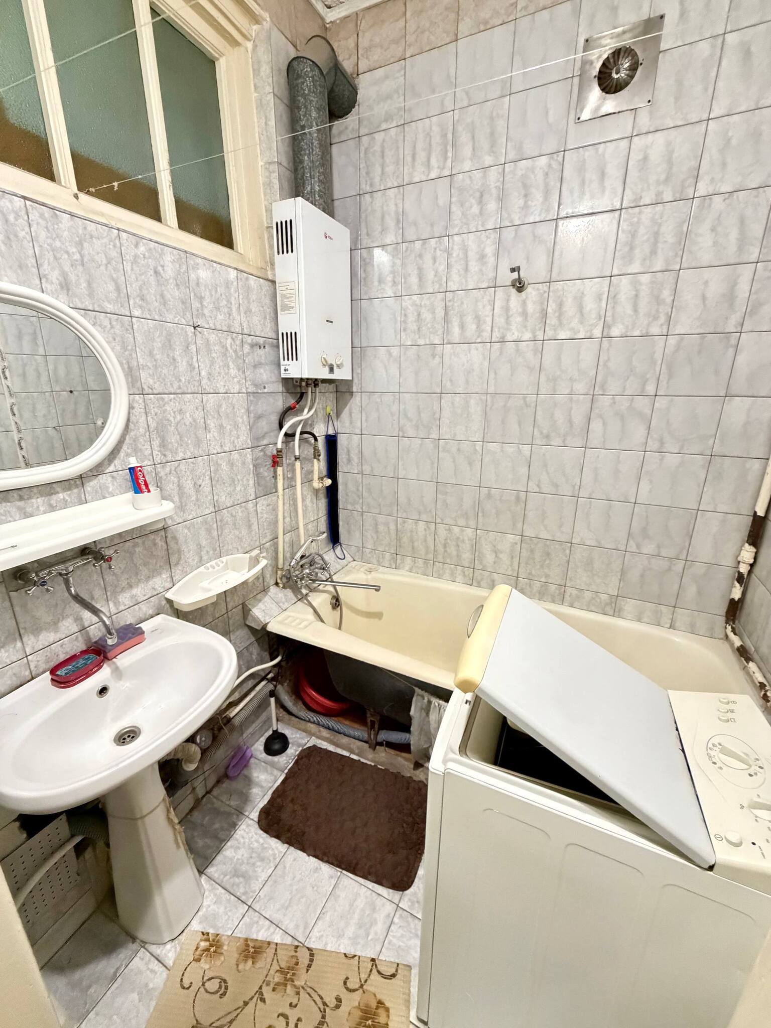 Продажа 2-комнатной квартиры 59 м², Дмитрия Яворницкого просп.