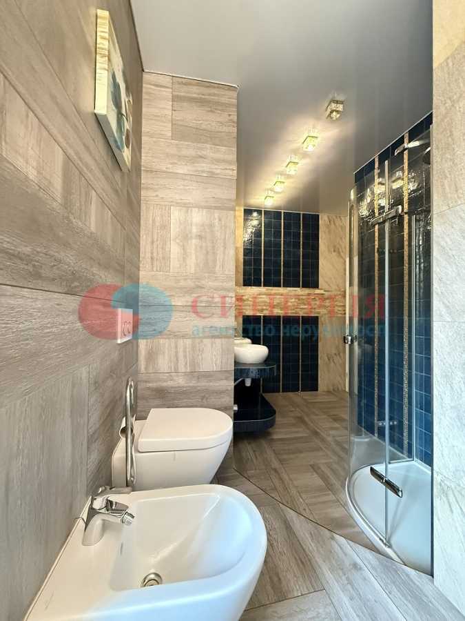 Оренда 4-кімнатної квартири 105 м², Івана Мазепи вул., 3Б