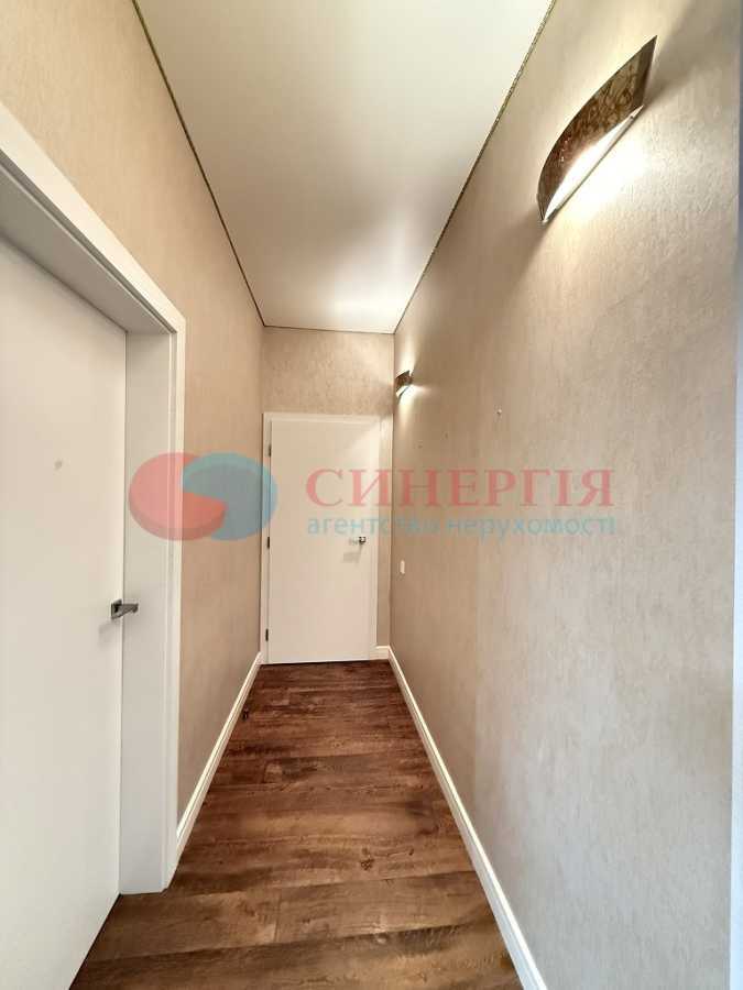Оренда 4-кімнатної квартири 105 м², Івана Мазепи вул., 3Б