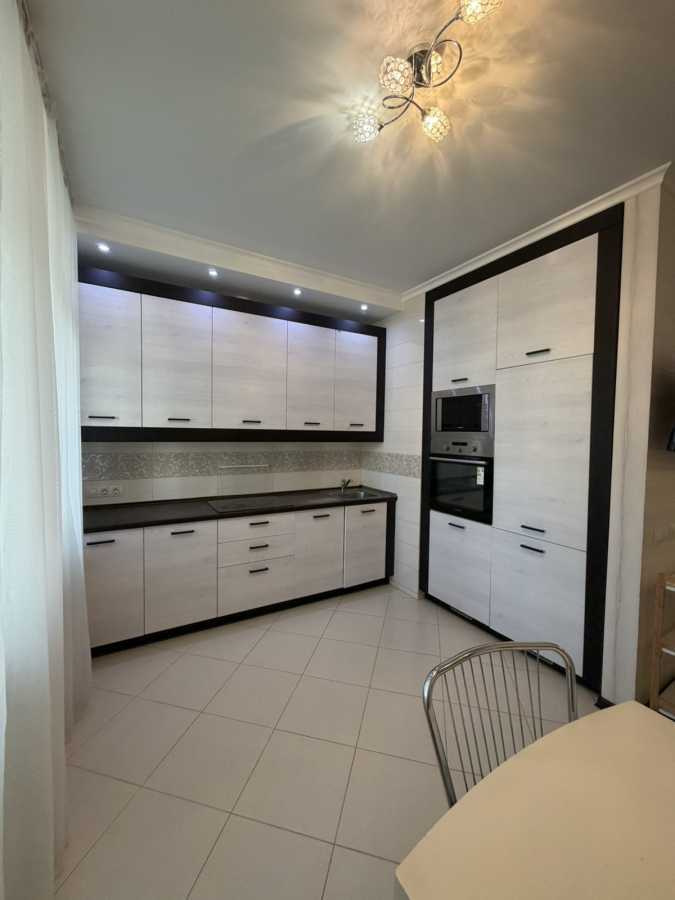 Продажа 1-комнатной квартиры 56 м², Анны Ахматовой ул., 22
