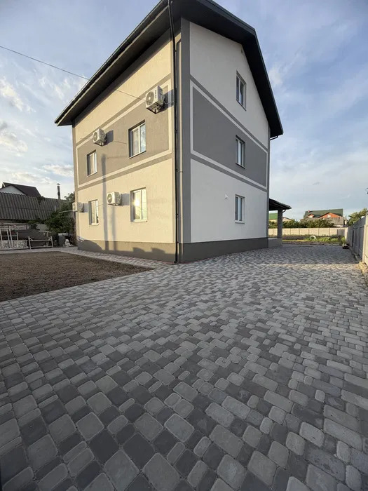 Аренда коттеджа 250 м²