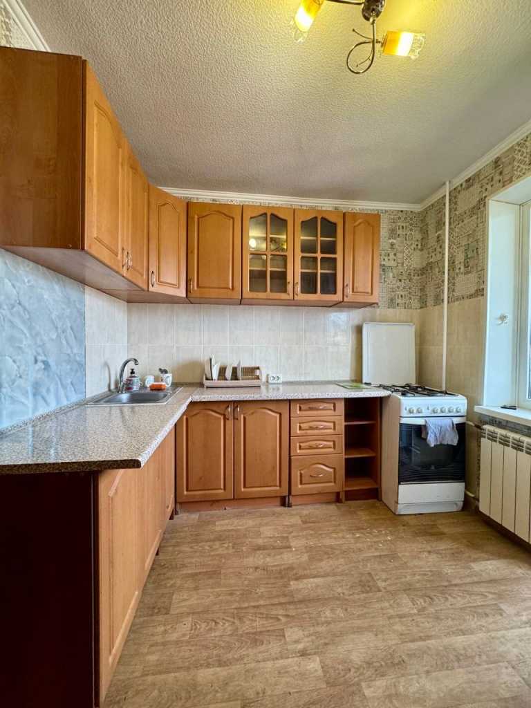 Оренда 3-кімнатної квартири 70 м², Володимира Маяковського просп., 65