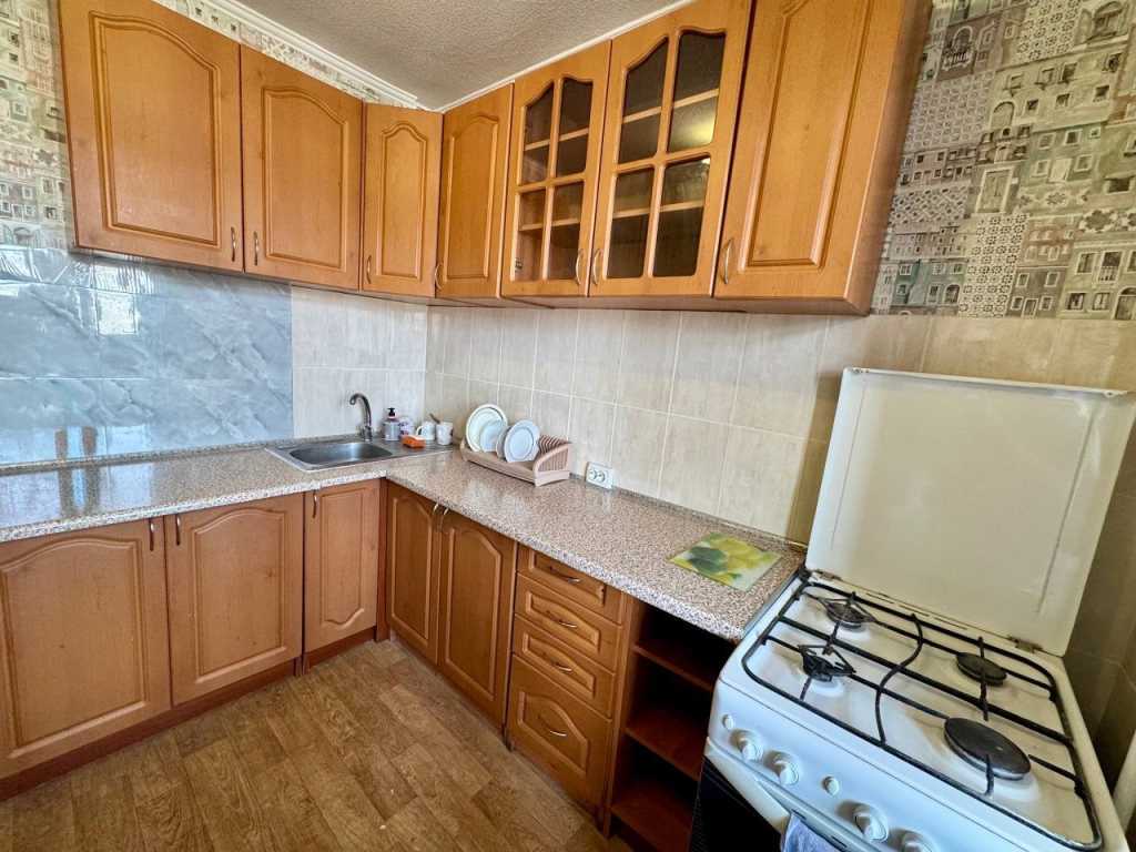 Оренда 3-кімнатної квартири 70 м², Володимира Маяковського просп., 65