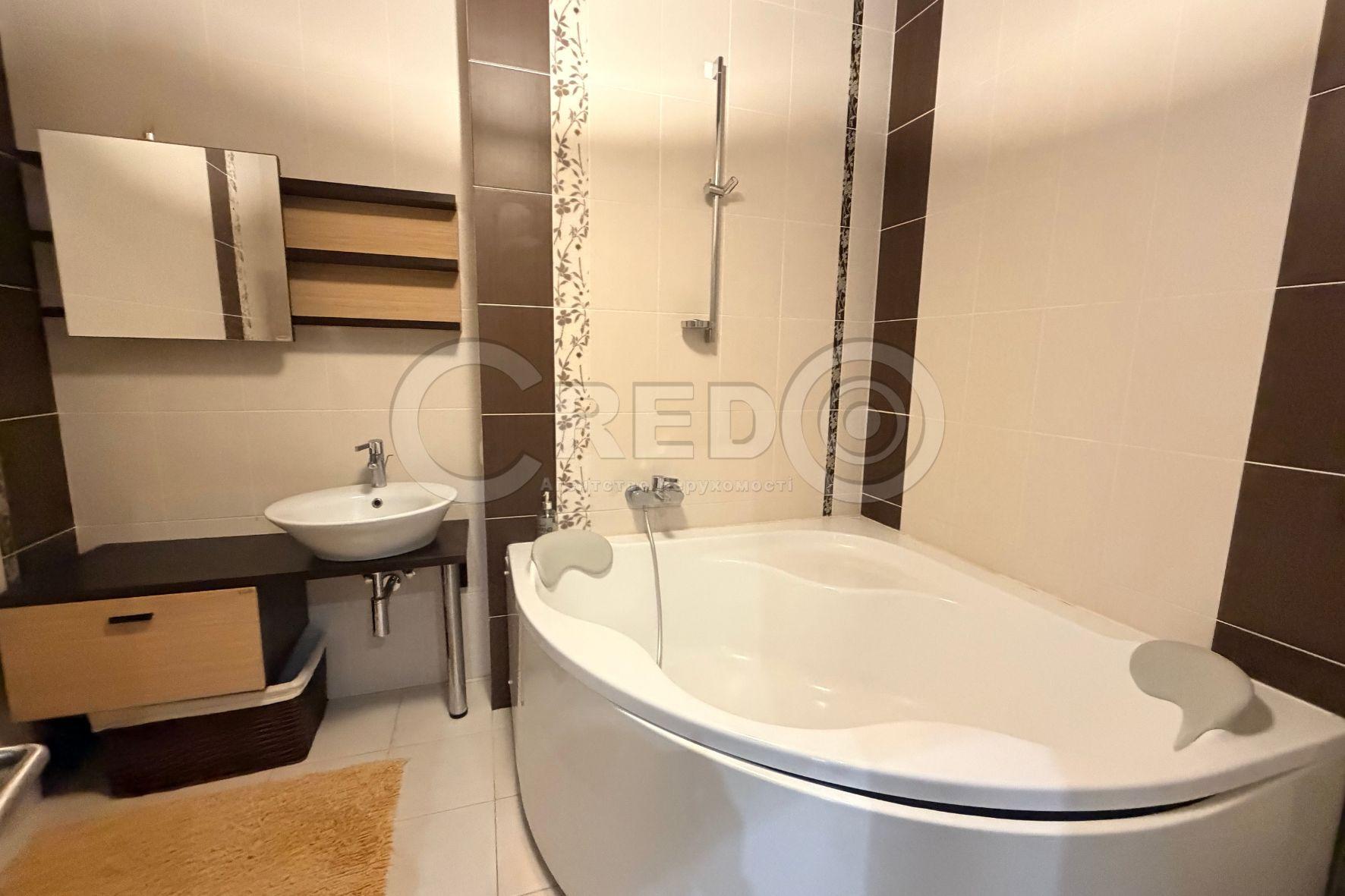 Аренда 3-комнатной квартиры 110 м², Пришвина ул.