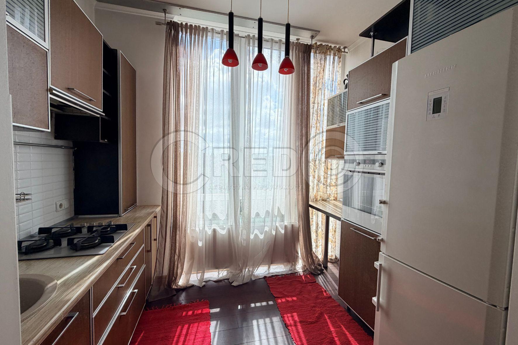 Аренда 3-комнатной квартиры 110 м², Пришвина ул.