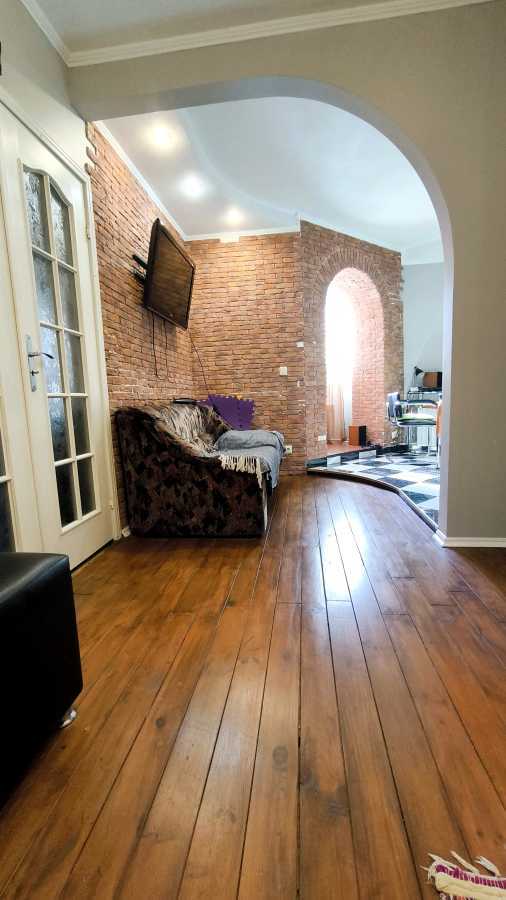 Продажа 1-комнатной квартиры 45.7 м², Мира просп., 63