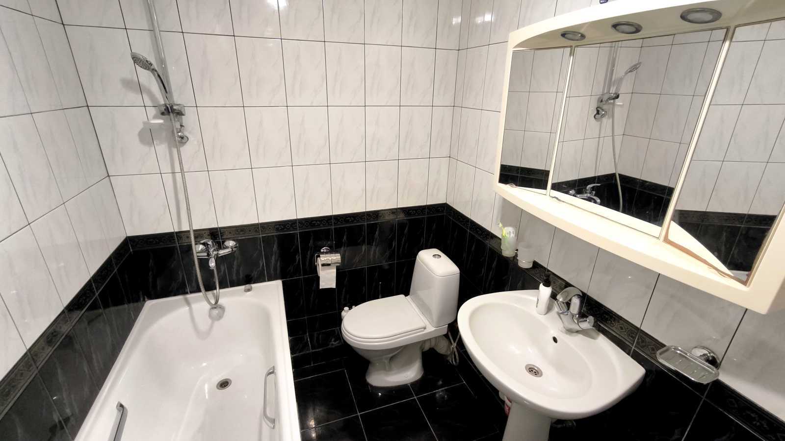 Продажа 1-комнатной квартиры 45.7 м², Мира просп., 63