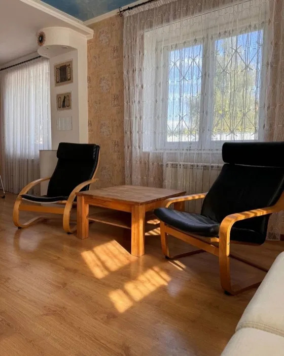 Аренда дома 220 м²