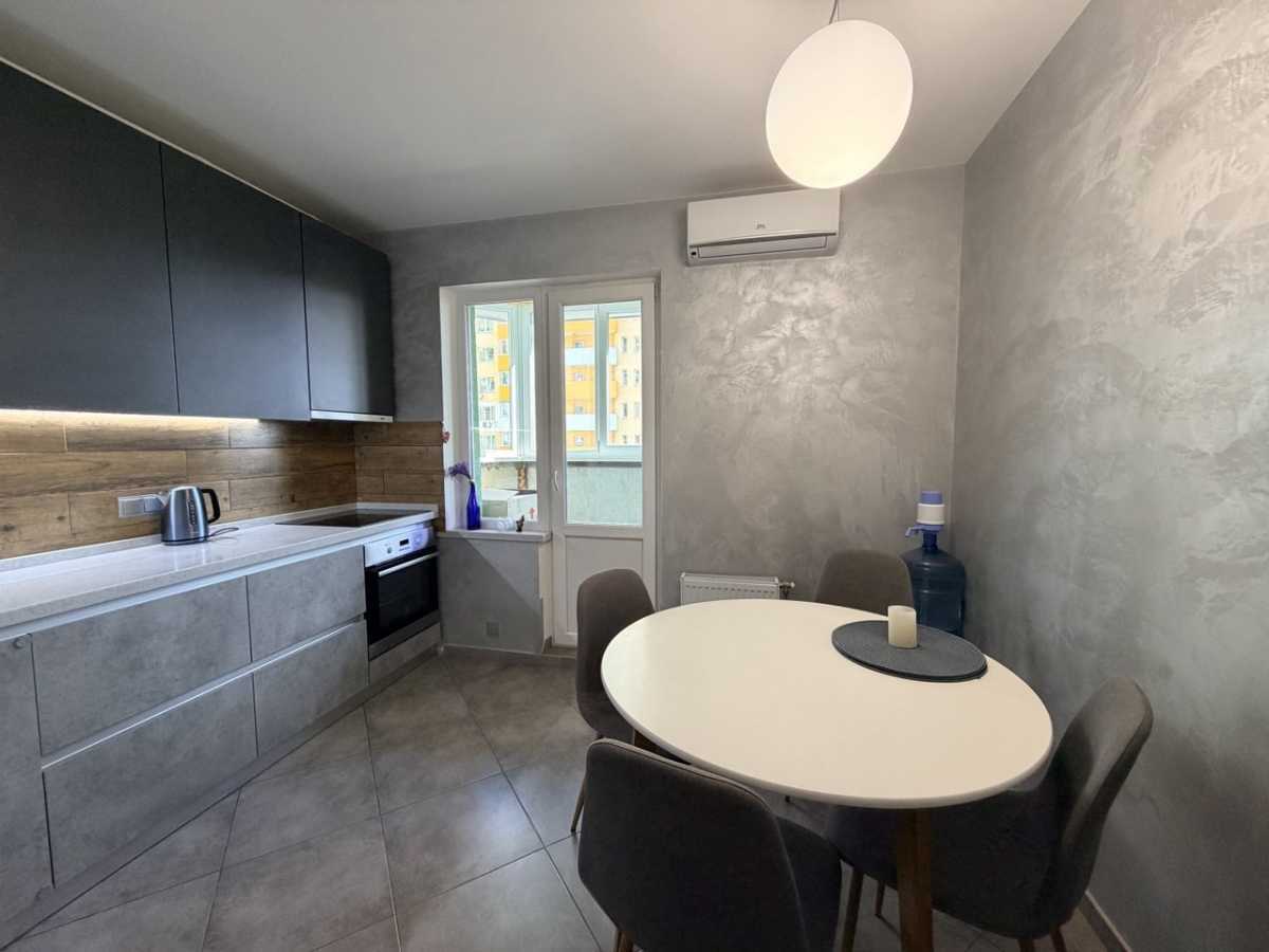 Продажа 1-комнатной квартиры 42 м², Ломоносова ул., 36В