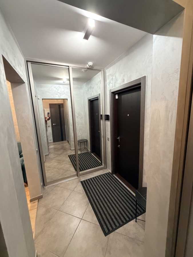 Продажа 1-комнатной квартиры 42 м², Ломоносова ул., 36В