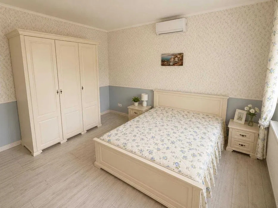 Аренда коттеджа 195 м², Святищенская ул.