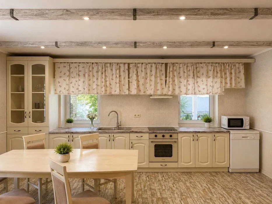 Аренда коттеджа 195 м², Святищенская ул.