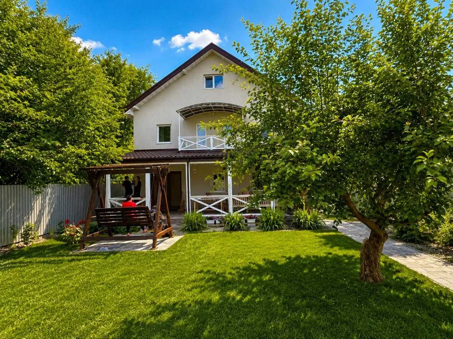 Аренда коттеджа 195 м², Святищенская ул.