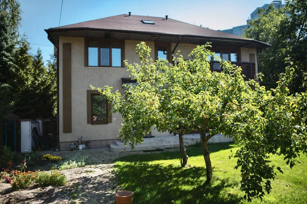 Аренда дома 255 м², Добрый Путь ул.