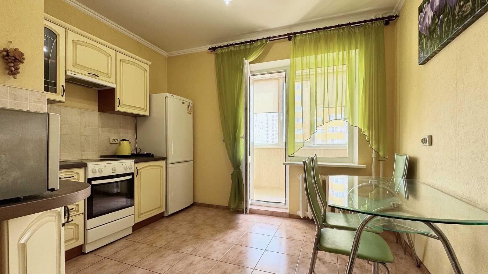 Аренда 1-комнатной квартиры 43 м², Елены Пчилки ул., 4