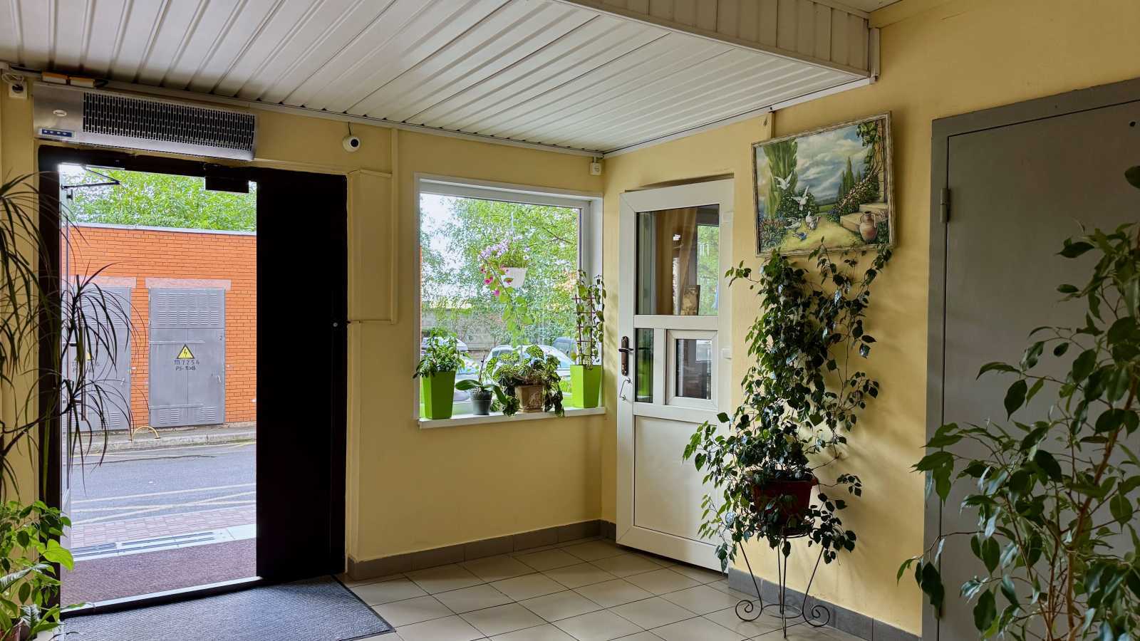 Аренда 1-комнатной квартиры 43 м², Елены Пчилки ул., 4