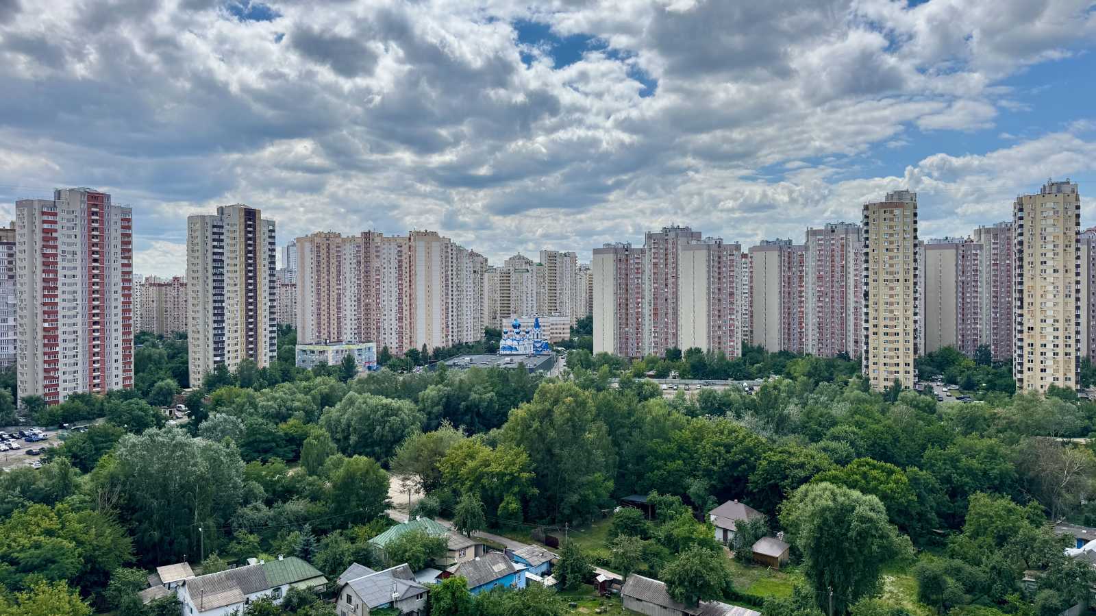 Продажа 1-комнатной квартиры 44 м², Петра Григоренко просп., 12