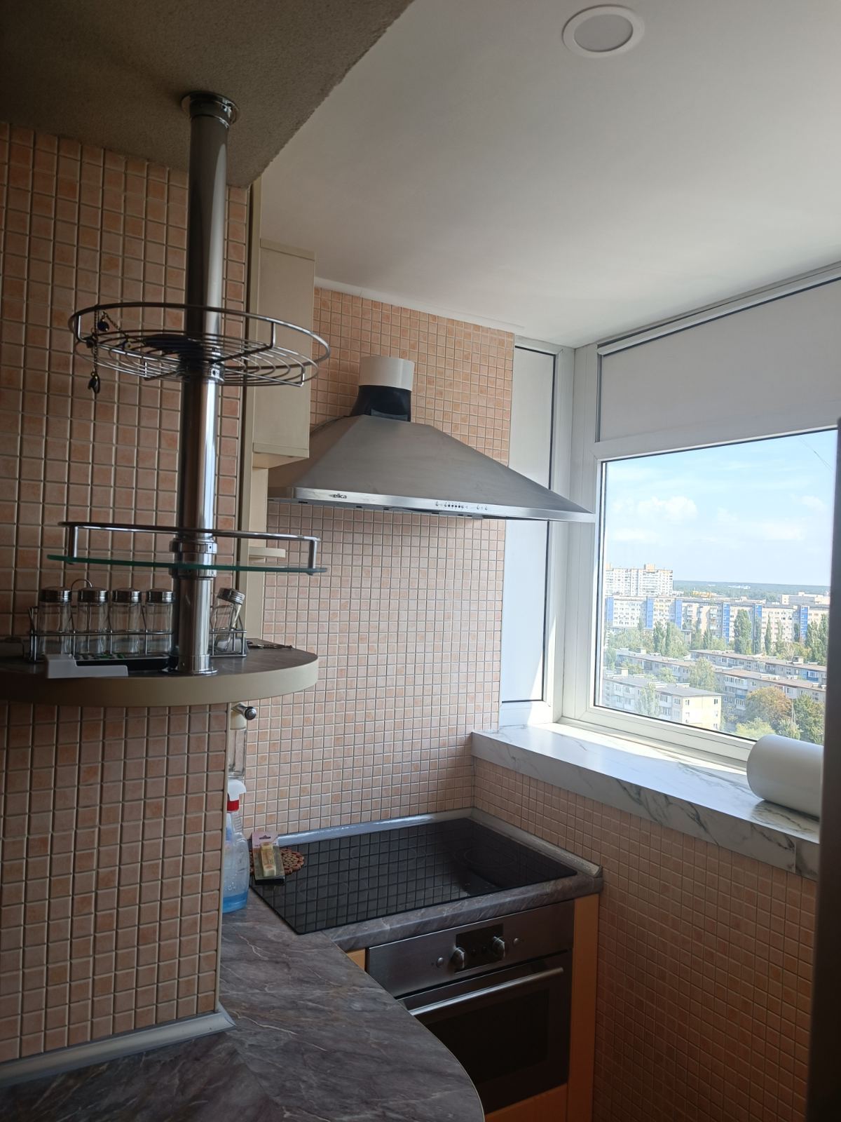 Аренда 1-комнатной квартиры 43 м², Миропольская ул., 21