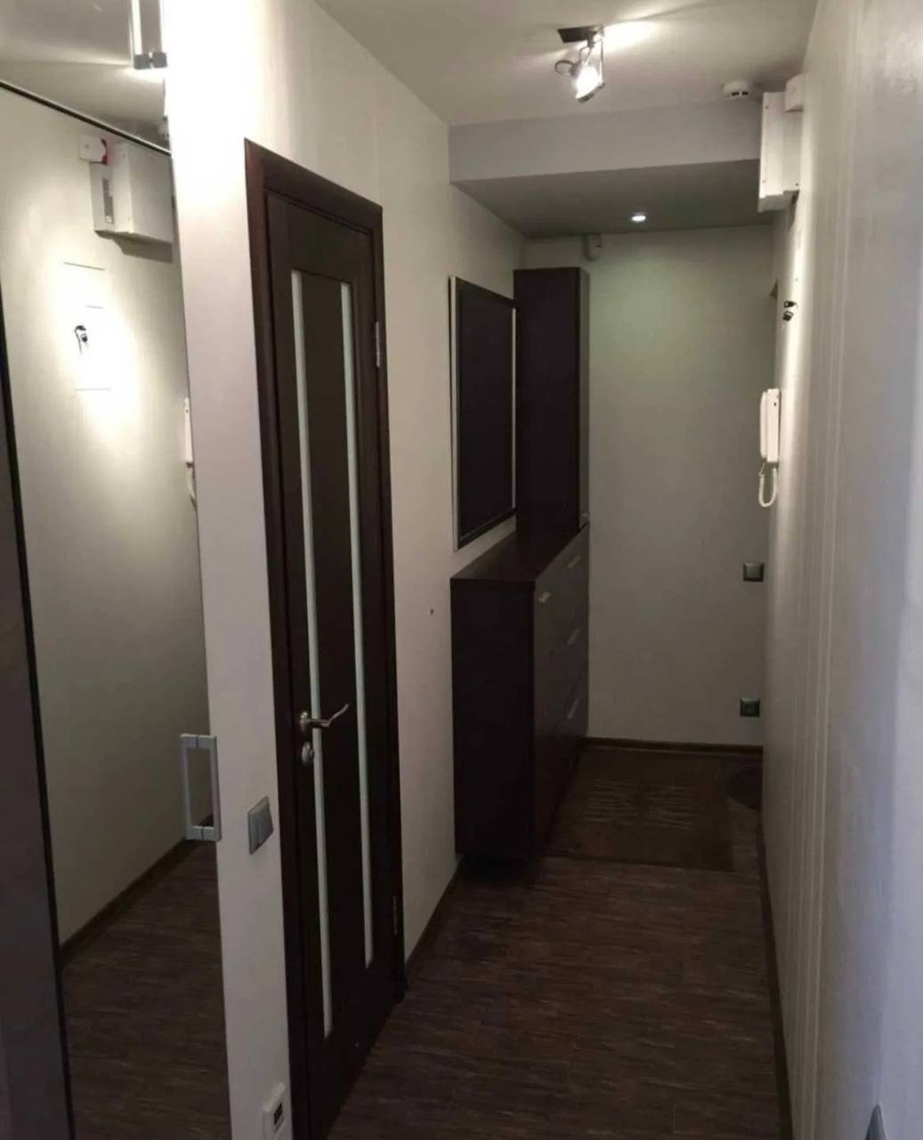Продажа 2-комнатной квартиры 47 м², Александра Поля просп.