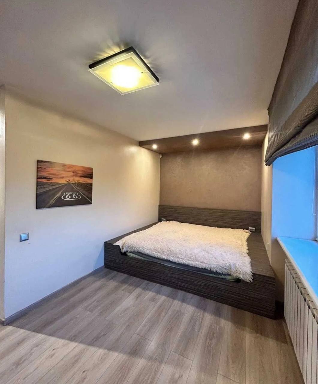 Продажа 2-комнатной квартиры 47 м², Александра Поля просп.