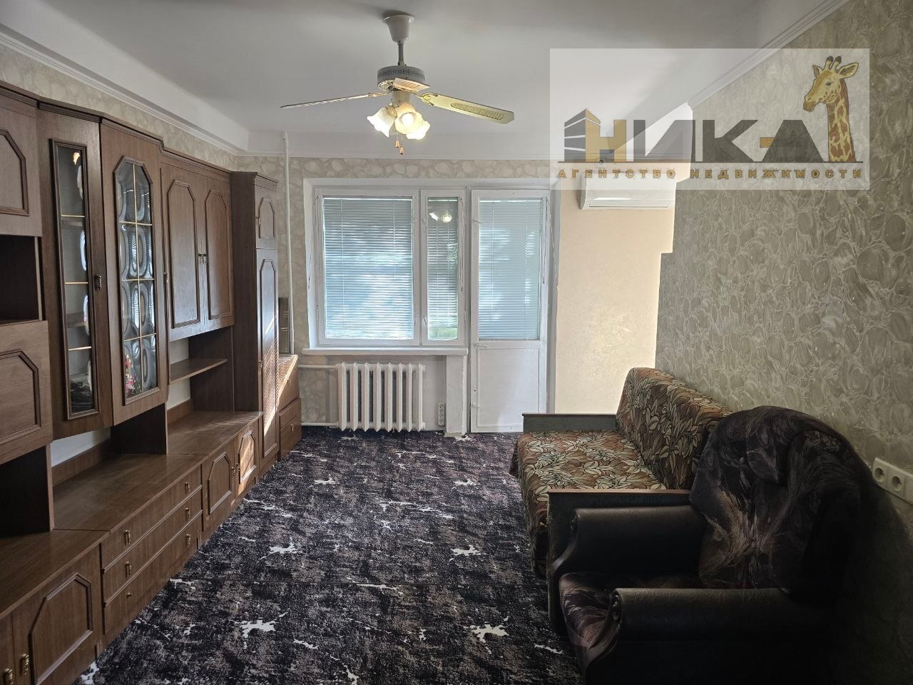 Продаж 2-кімнатної квартири 42 м², Лахтинська вул.