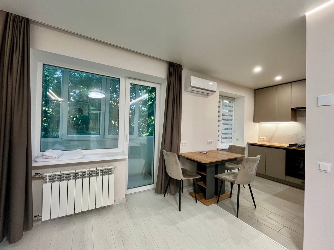 Аренда 2-комнатной квартиры 48 м², Александра Поля просп.