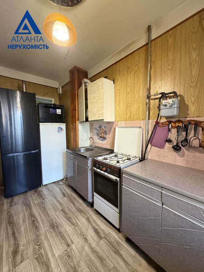 Продажа 3-комнатной квартиры 72 м², Кравчука ул., 26