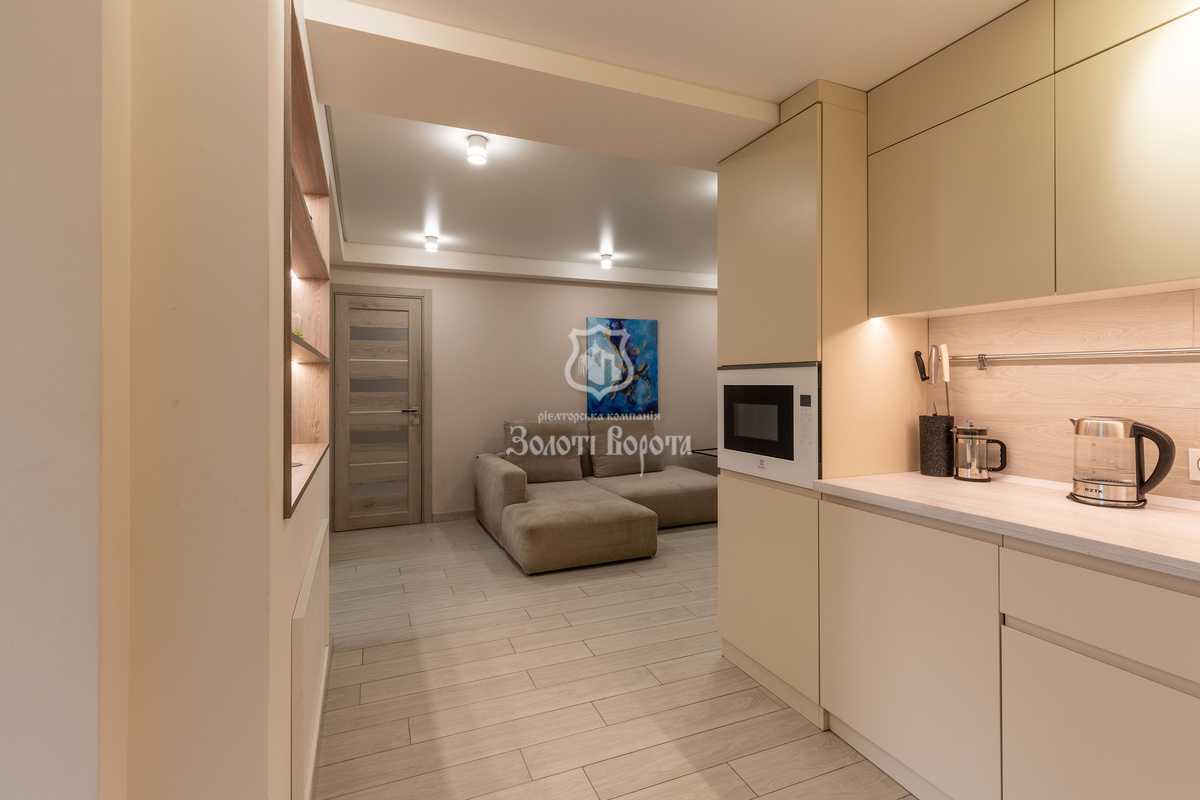 Продаж 2-кімнатної квартири 75.5 м², Березняківська вул., 14А