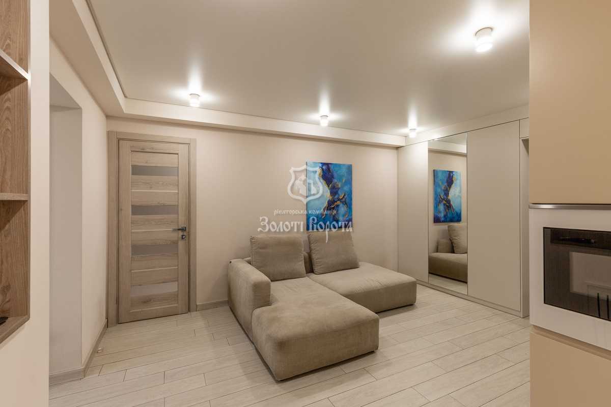 Продаж 2-кімнатної квартири 75.5 м², Березняківська вул., 14А