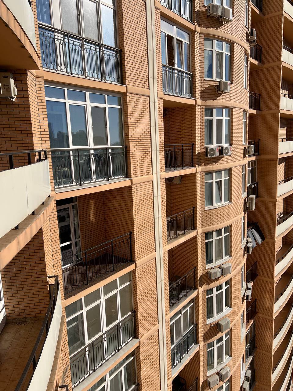 Продажа 3-комнатной квартиры 98.8 м², Гагаринское Плато ул., 9