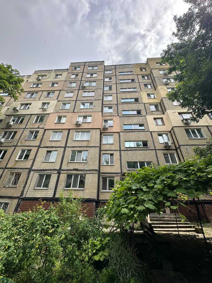 Продажа 3-комнатной квартиры 64 м², Тополя-1, 15