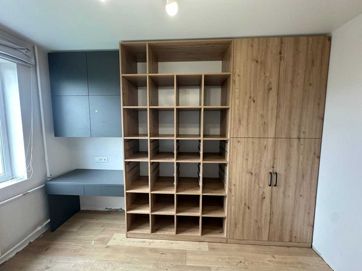 Продажа 3-комнатной квартиры 64 м², Тополя-1, 15