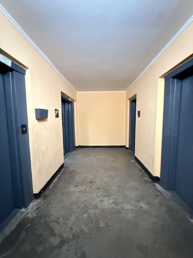 Продажа 3-комнатной квартиры 77 м², Азербайджанская ул., 16/2