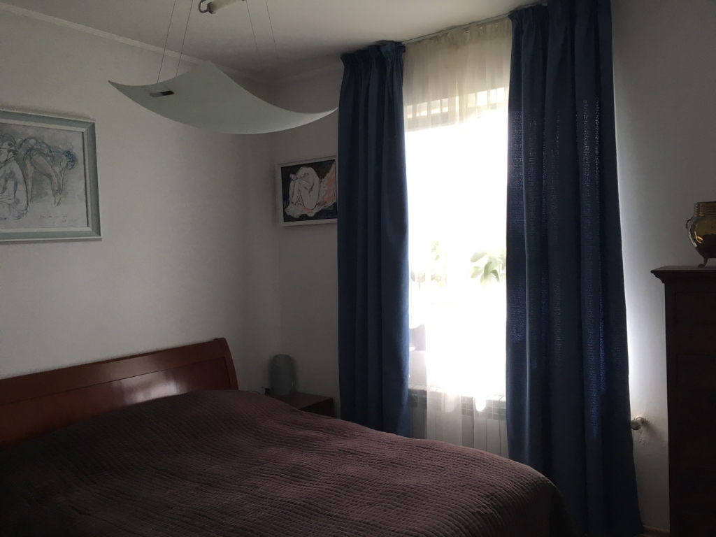 Аренда коттеджа 240 м²
