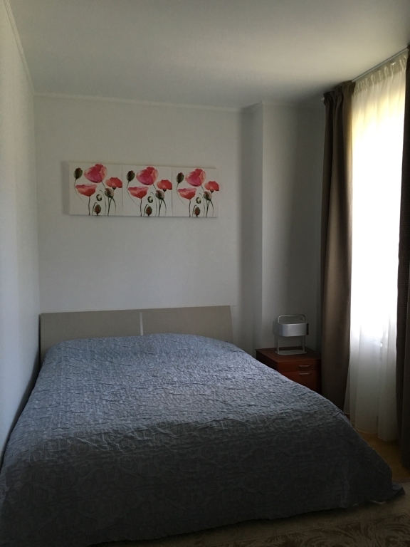 Аренда коттеджа 240 м²