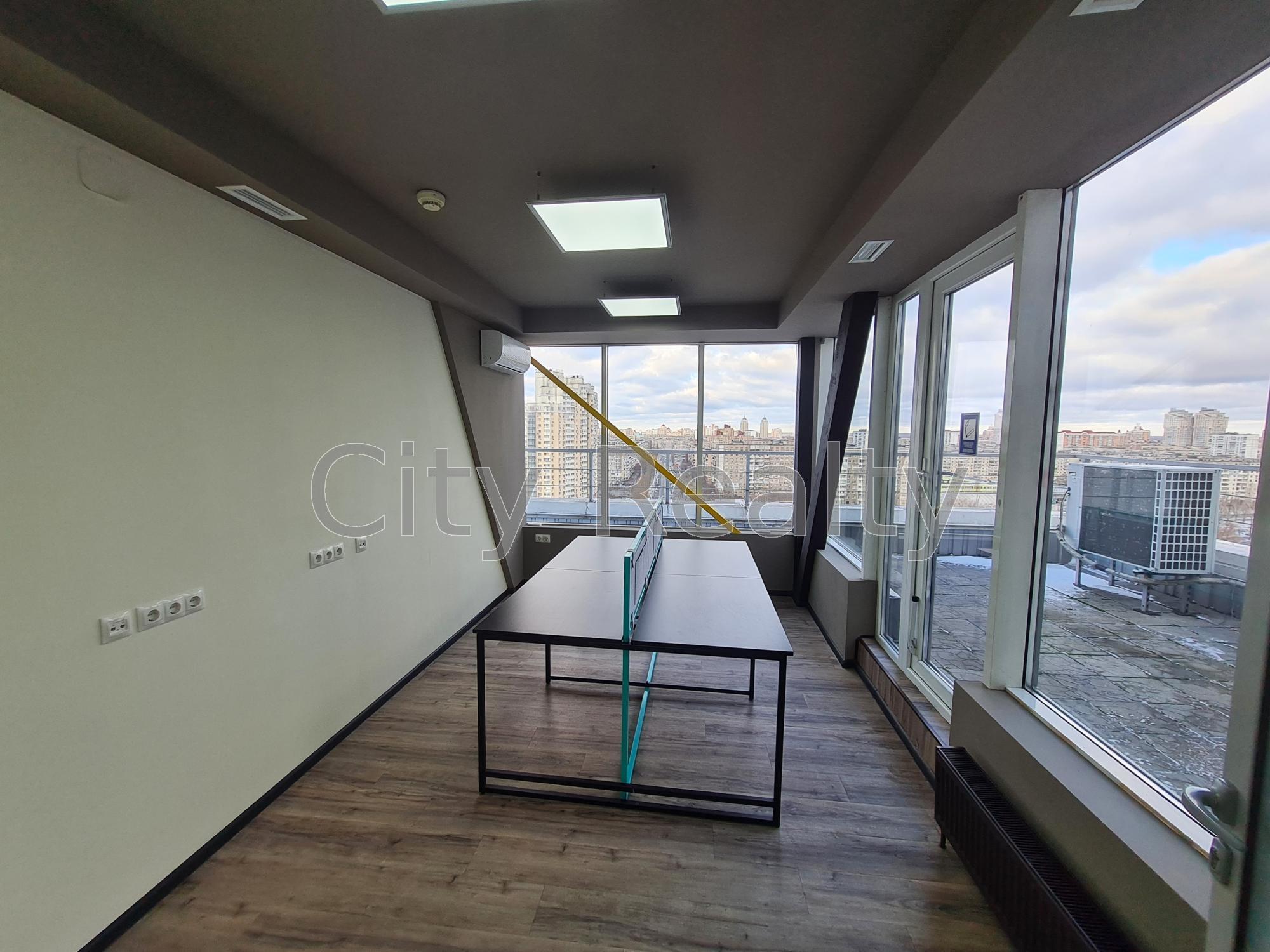 Аренда офиса 294 м², Степана Бандеры просп., 20Б