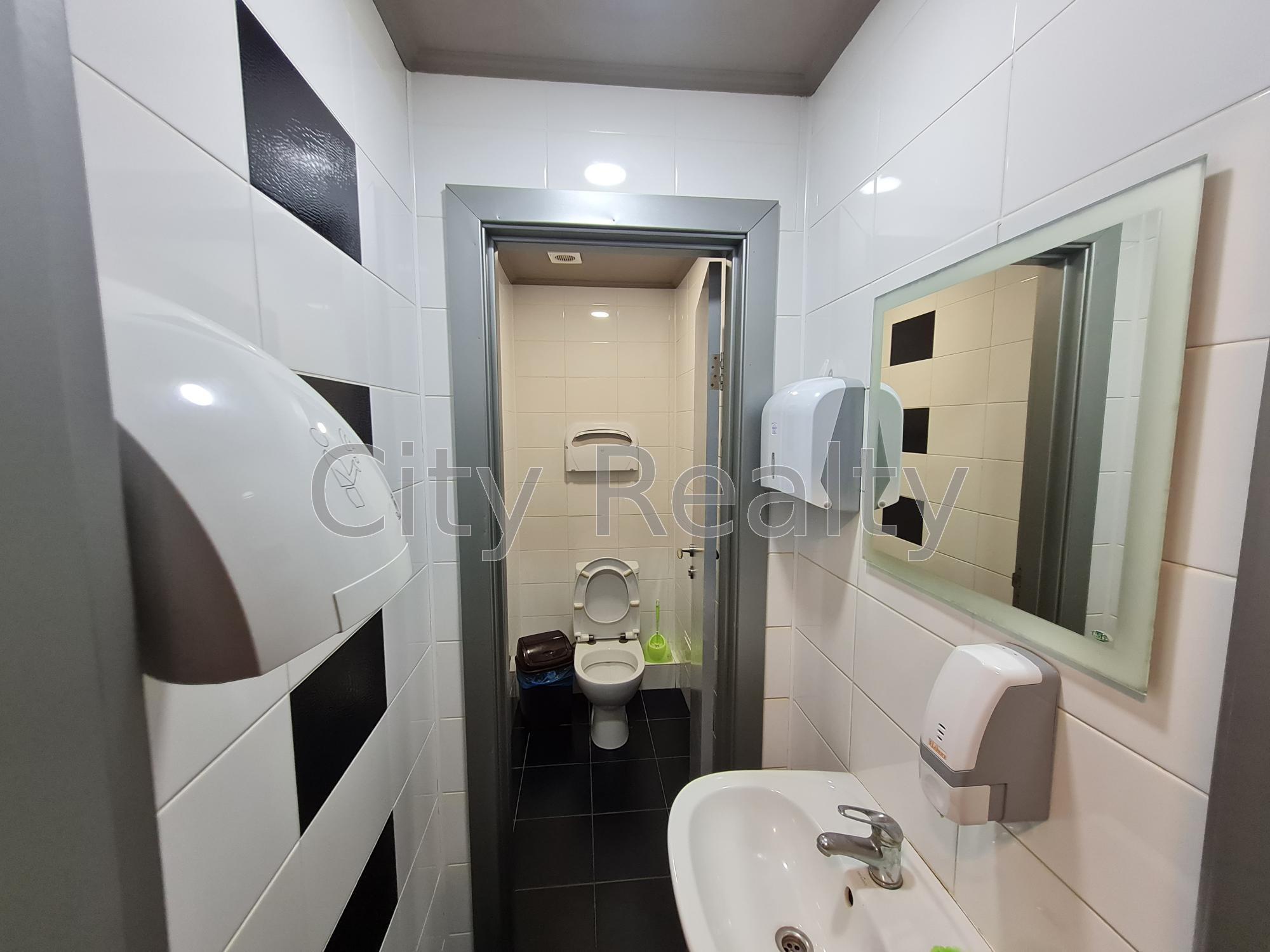 Аренда офиса 294 м², Степана Бандеры просп., 20Б