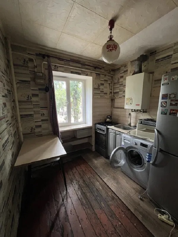 Продажа 3-комнатной квартиры 50.3 м², Болгарская ул.