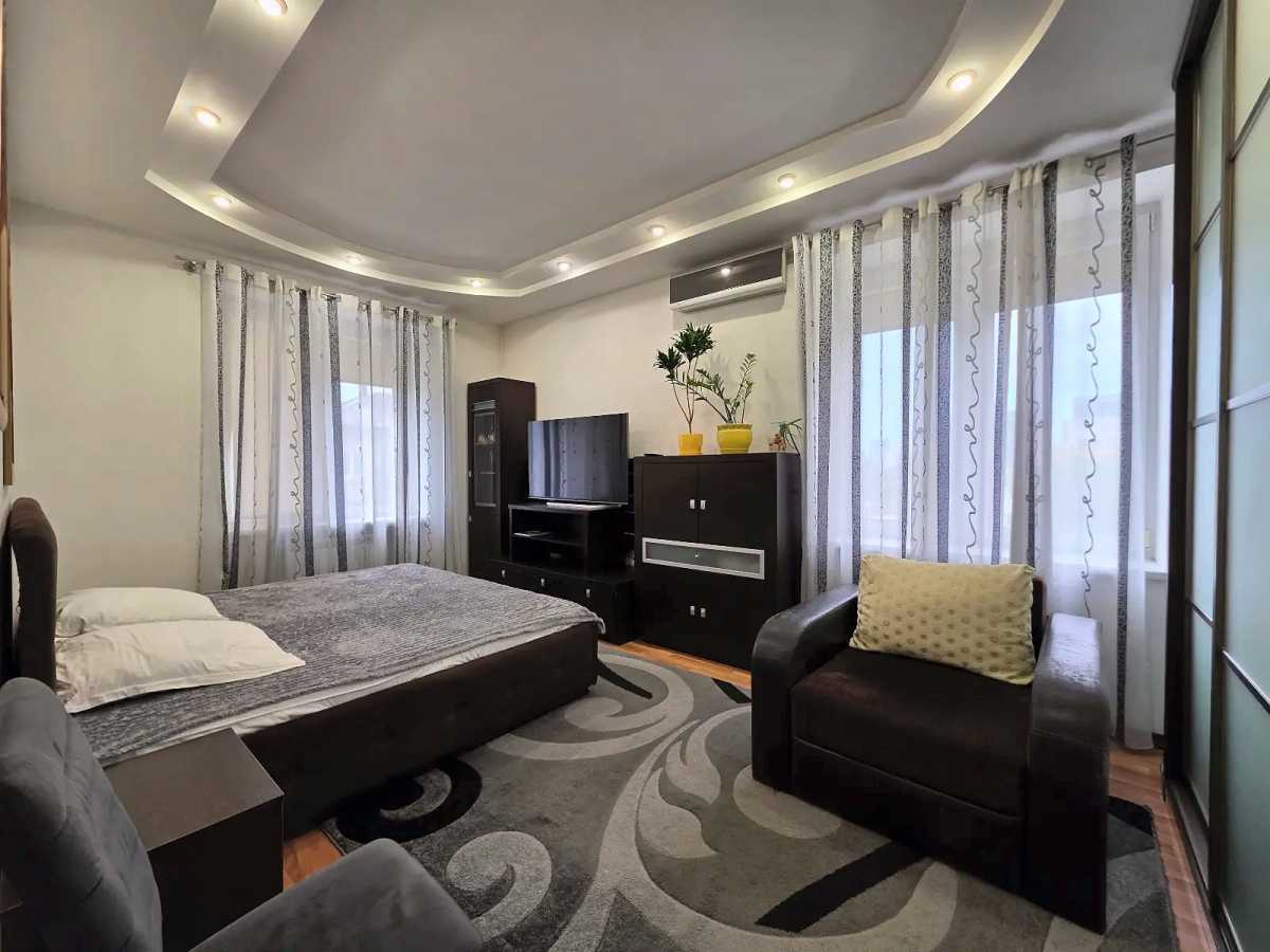 Продаж 2-кімнатної квартири 52.4 м², Казимира Малевича вул., 47/49