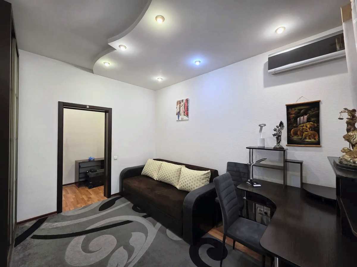 Продаж 2-кімнатної квартири 52.4 м², Казимира Малевича вул., 47/49